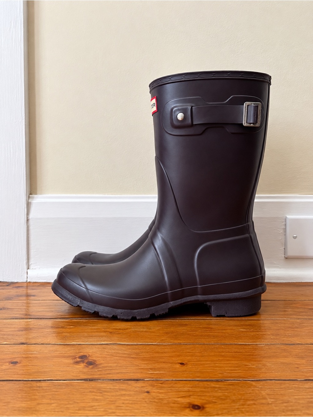 Hunter Women's Eggplant Rain Boots